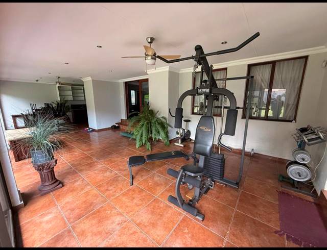 3 BEDROOM HOUSE FOR SALE IN AMBERFIELD